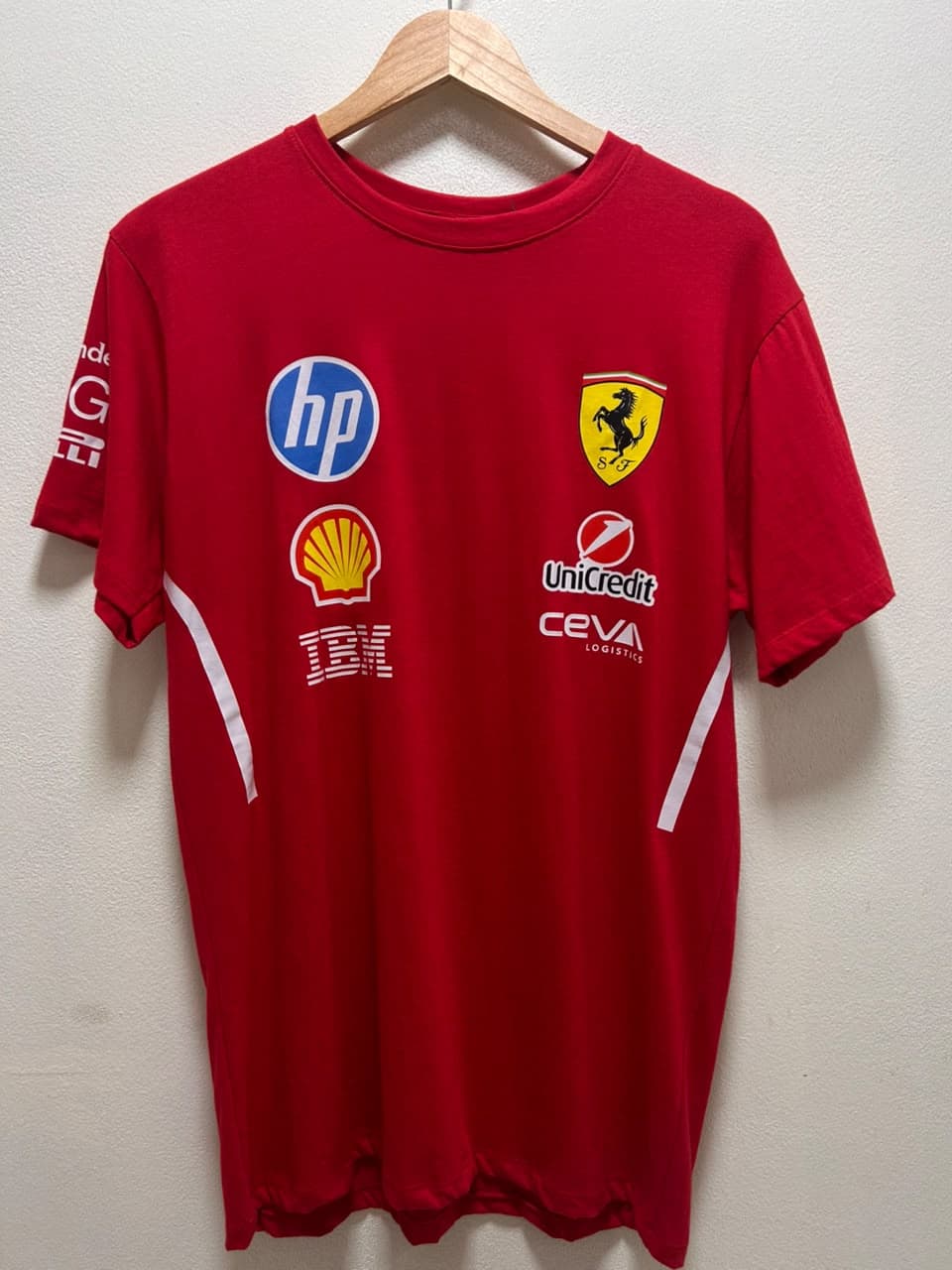Remera F1 Ferrari 2025